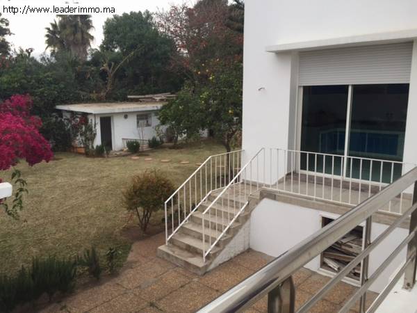 Rabat Souissi Villa à louer