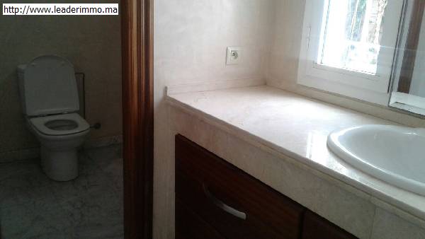 Villa en location à Souissi Rabat.