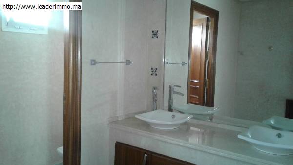 Villa en location à Souissi Rabat.