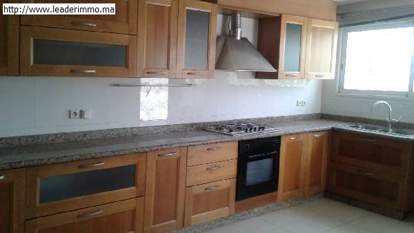 Villa en location à Souissi Rabat.