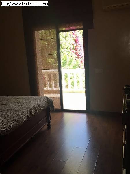 Rabat Hassan  Villa à louer 400m² Bureau ou Habitation