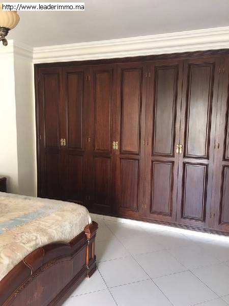 Rabat Hassan  Villa à louer 400m² Bureau ou Habitation