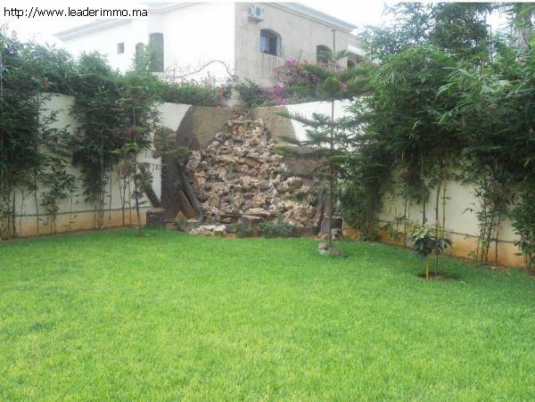 Rabat Hay Riad  Villa à louer 805 m²