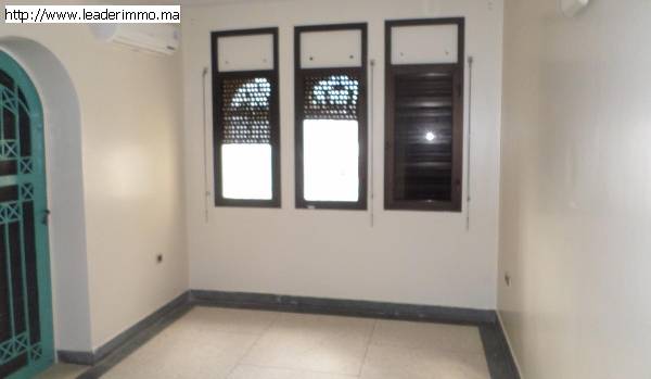 Rabat Hay Riad  Villa à louer 600 m²