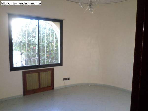 Rabat Hay Riad Villa à louer 500 m²