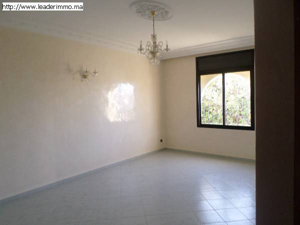Rabat Hay Riad Villa à louer 500 m²