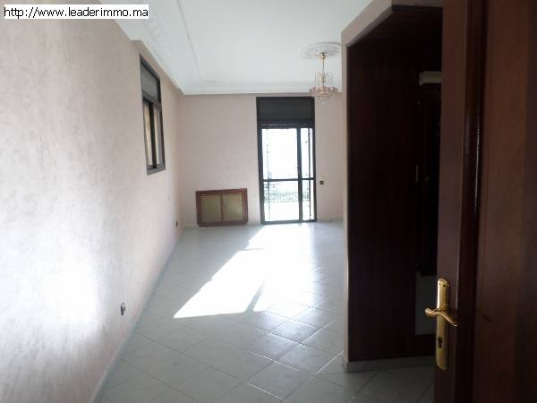 Rabat Hay Riad Villa à louer 500 m²