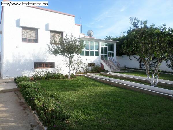Rabat agdal villa à louer