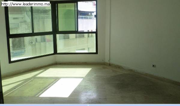 Rabat Agdal Bureau à louer
