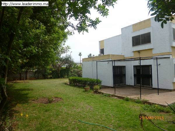 Rabat OLM  Villa à louer 1000 m²