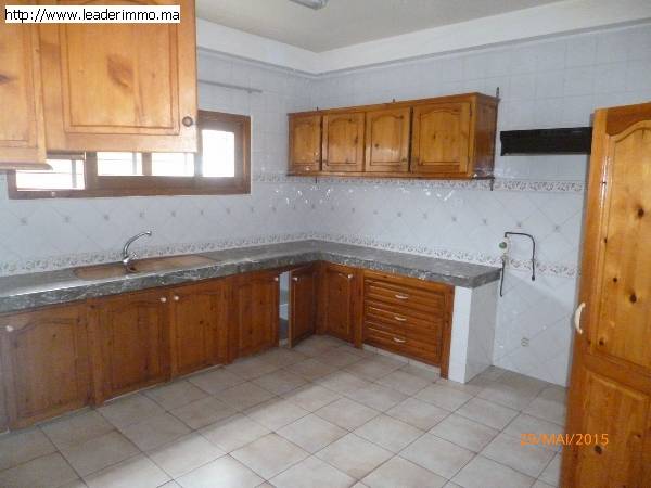 Rabat OLM  Villa à louer 1000 m²