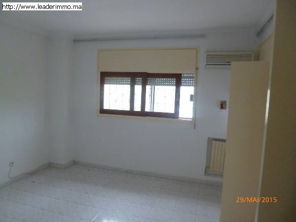Rabat OLM  Villa à louer 1000 m²