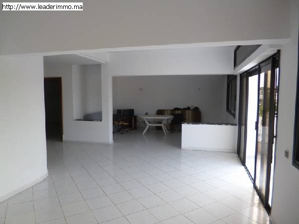 Rabat Les Orangers Appartement à louer 150 m²