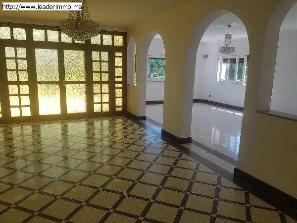 Rabat OLM  Location Villa 1000 m²