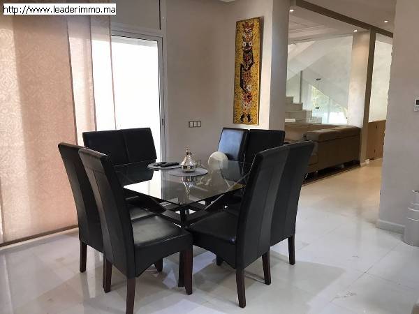 Témara  A vendre villa 460 m²