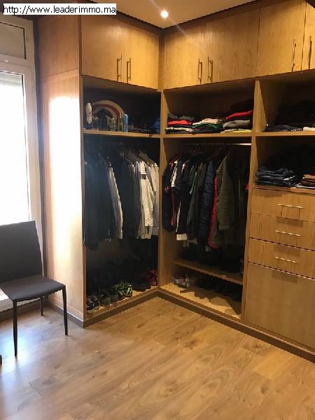 Témara  A vendre villa 460 m²