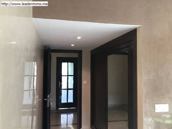  Location villa à hay Riad, Rabat