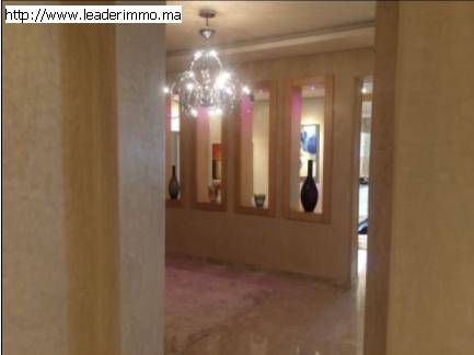 Rabat Souissi villa 750 m² à louer