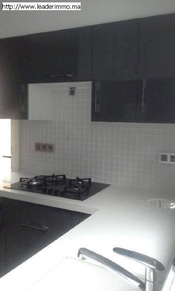 Rabat Quartier Administratif villa 450 m² à louer