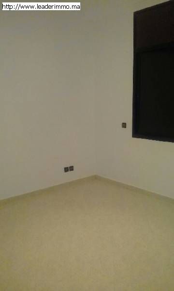Rabat hay Riad A louer villa de 300 m²