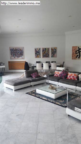 Location Villa meublée de 3200m²