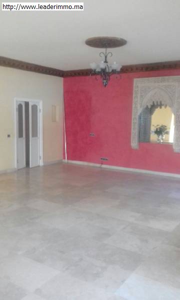Rabat quartier Souissi la pinéde; Location villa 1200 m²