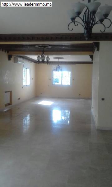 Rabat quartier Souissi la pinéde; Location villa 1200 m²