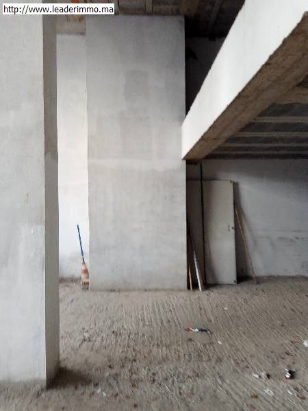 Rabat hassan: vente local commerçial de 206m².