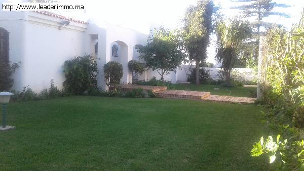 Rabat Souissi villa en location 1850 m²