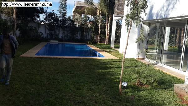 Rabat Souissi villa à louer 1000 m²