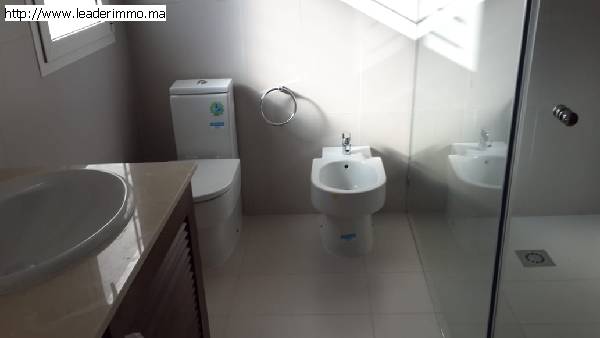 Rabat Souissi villa à louer 1000 m²