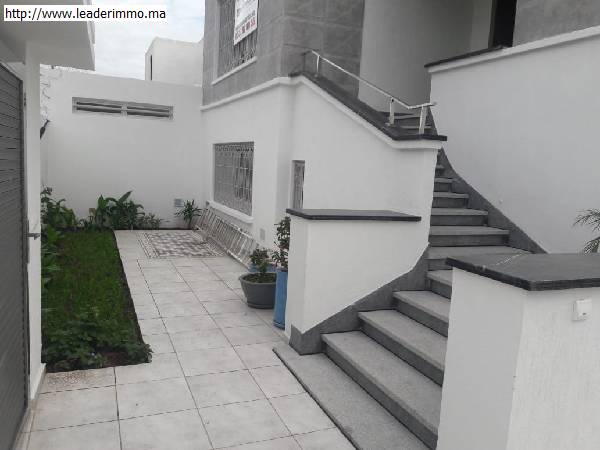 Villa refaite à neuf en location.