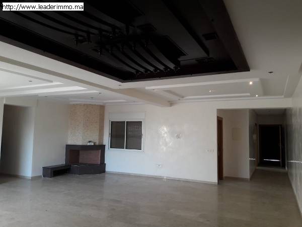 Rabat Hay Riad Appartement en location 160 m²