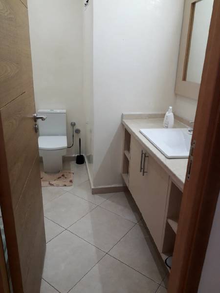 Appartement 3 chambres à louer à Rabat Agdal.