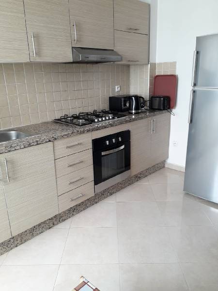 Appartement 3 chambres à louer à Rabat Agdal.