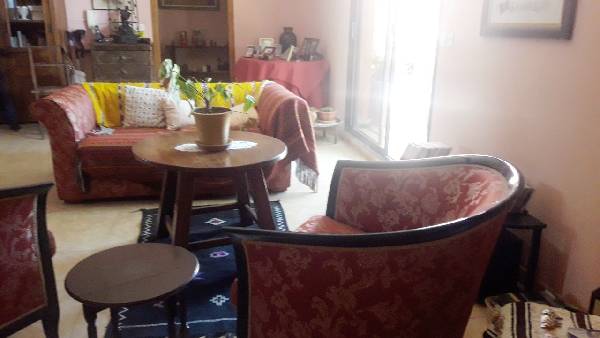 Appartement à vendre avec grande terrasse.