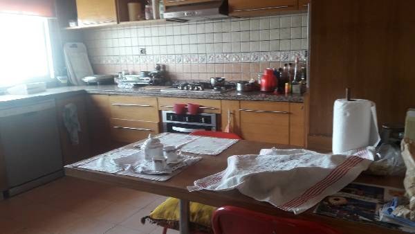 Appartement à vendre avec grande terrasse.