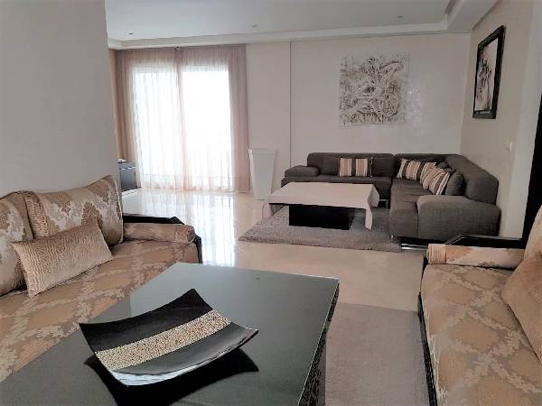 Appartement neuf meublé à louer.