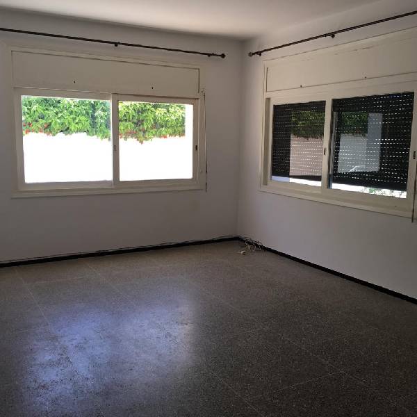 Etage villa à louer à Aviation, Rabat.