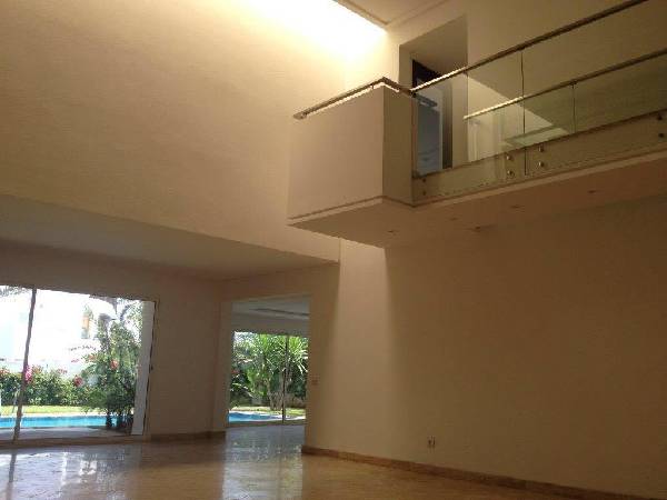 villa à louer Souissi, Rabat