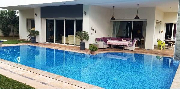 Location villa moderne à DAR ESSALAM