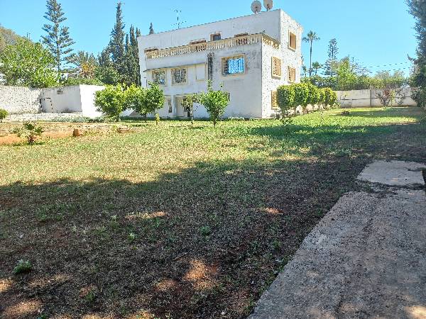 Villa à vendre à Souissi