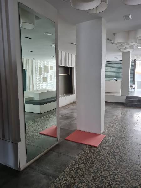 Local commercial à louer à Agdal