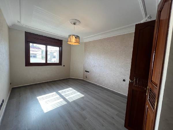 Villa à louer à hay Ryad.