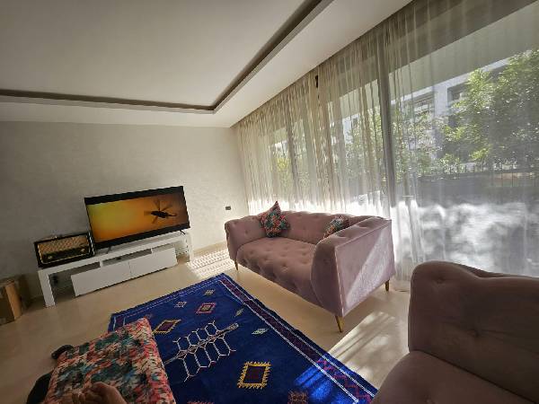 À Vendre : Magnifique rez de jardin aux Terrasses Dar Salam