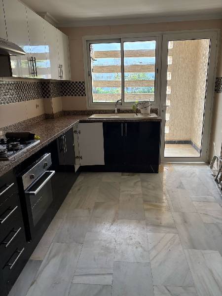 À Louer – Appartement spacieux à Hay Riad, Rabat 