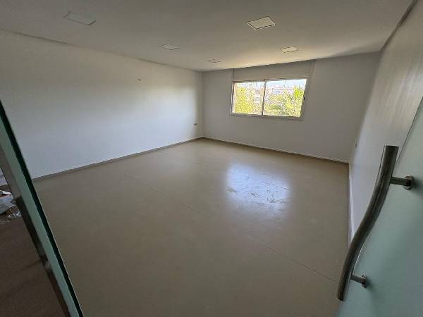 À Louer – Appartement spacieux à Hay Riad, Rabat 